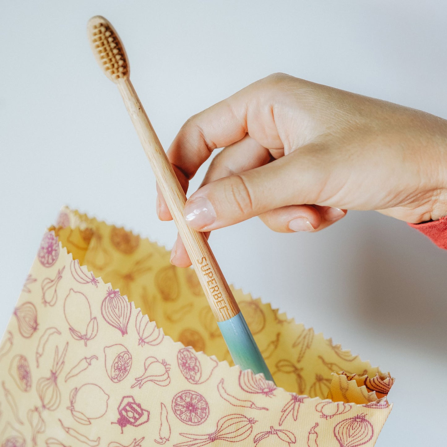 Dentos – Oral Care Travel Kit - Spicy