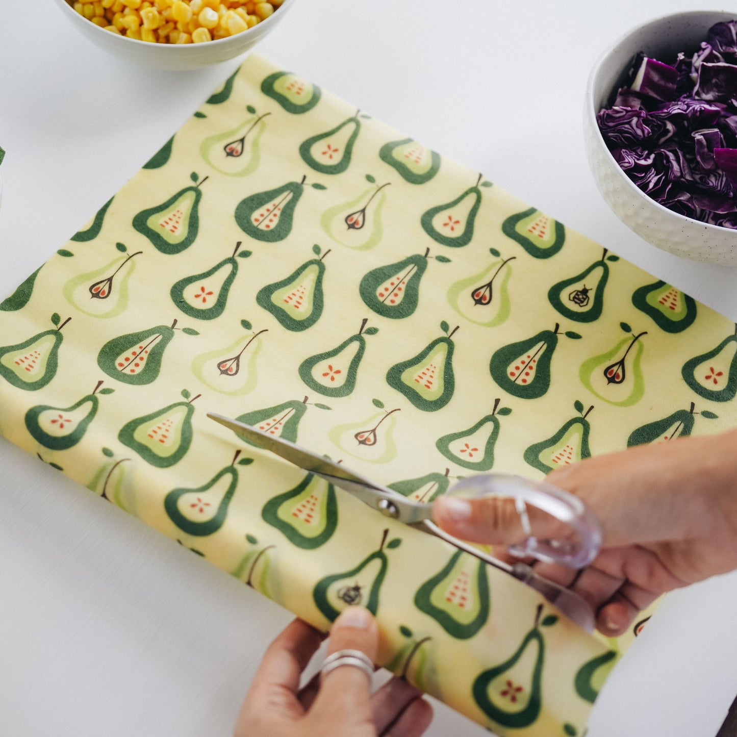 Beeswax Wrap Roll - Pears 35" x 13"