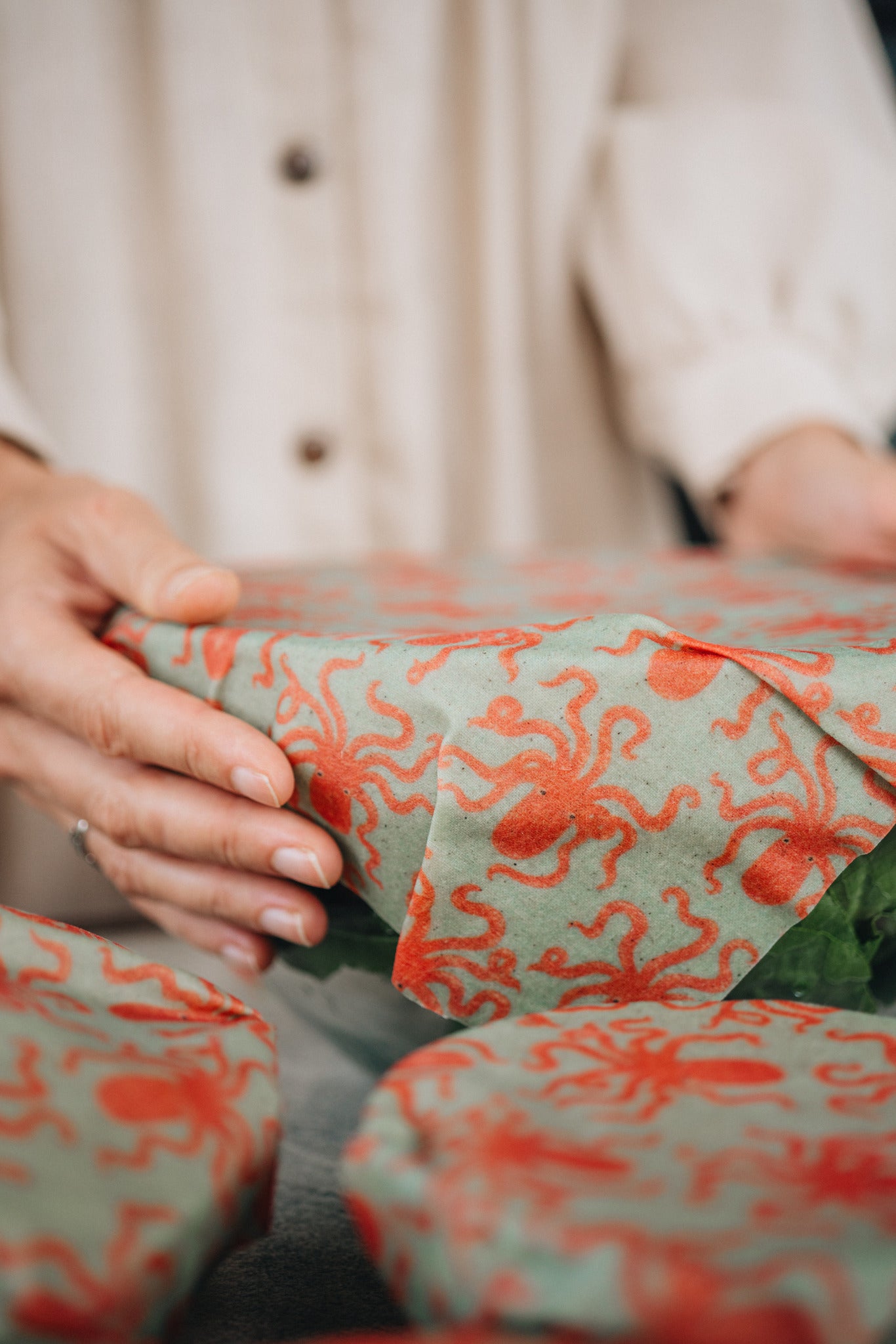 Beeswax Wrap Roll - Octopus 35" x 13"