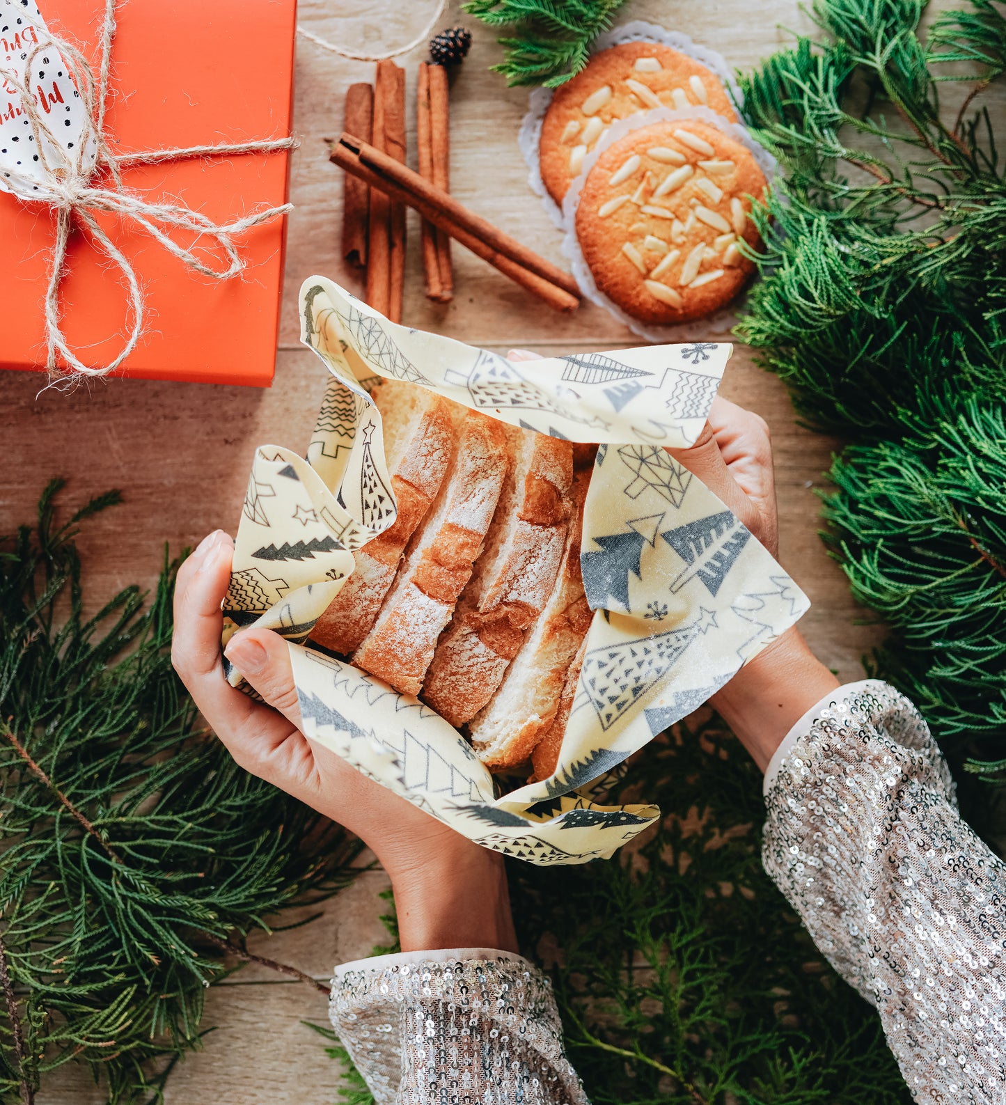 Beeswax Wrap Roll - Christmas Trees 35" x 13"