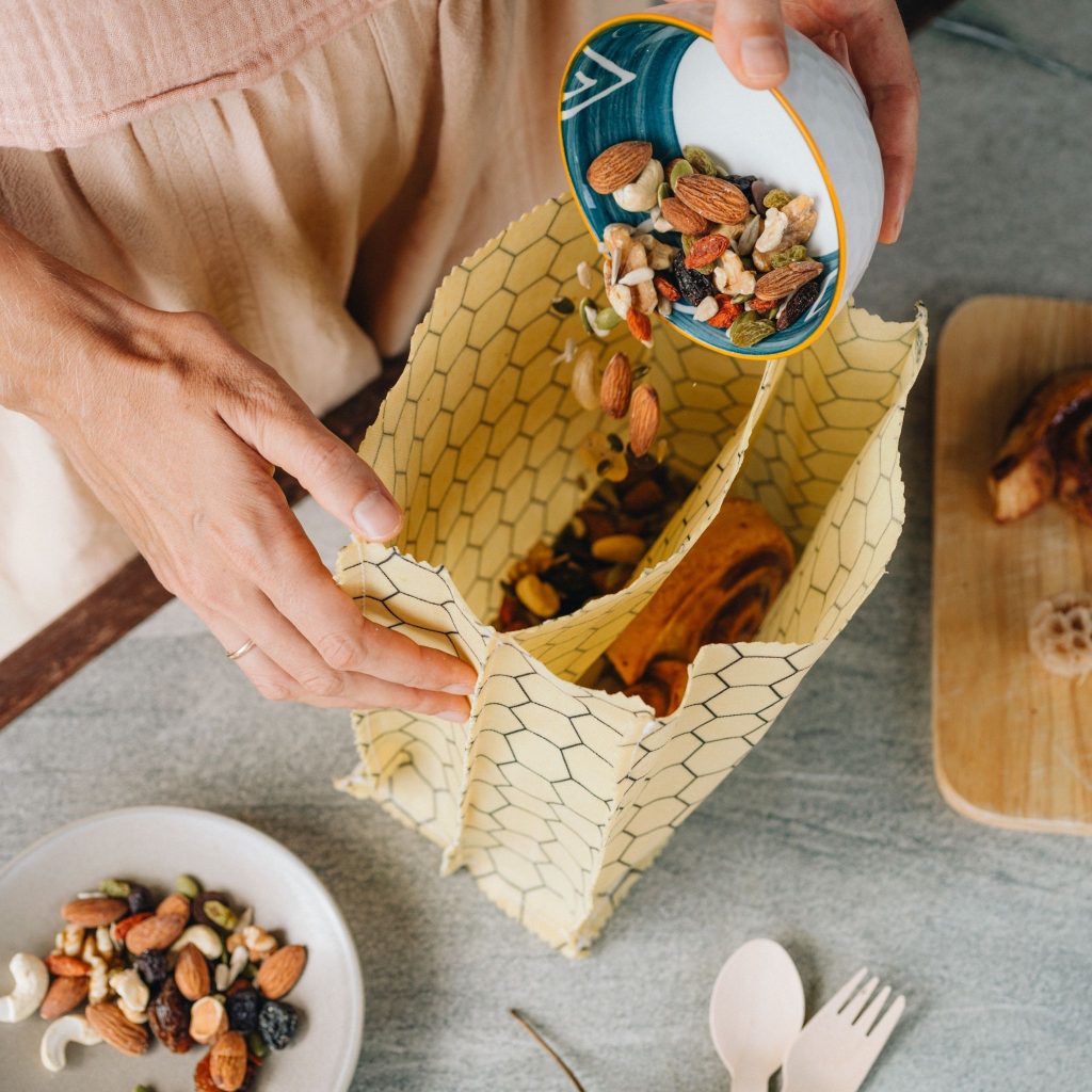 Waxed Lunch Bags with compartments - 2 pockets