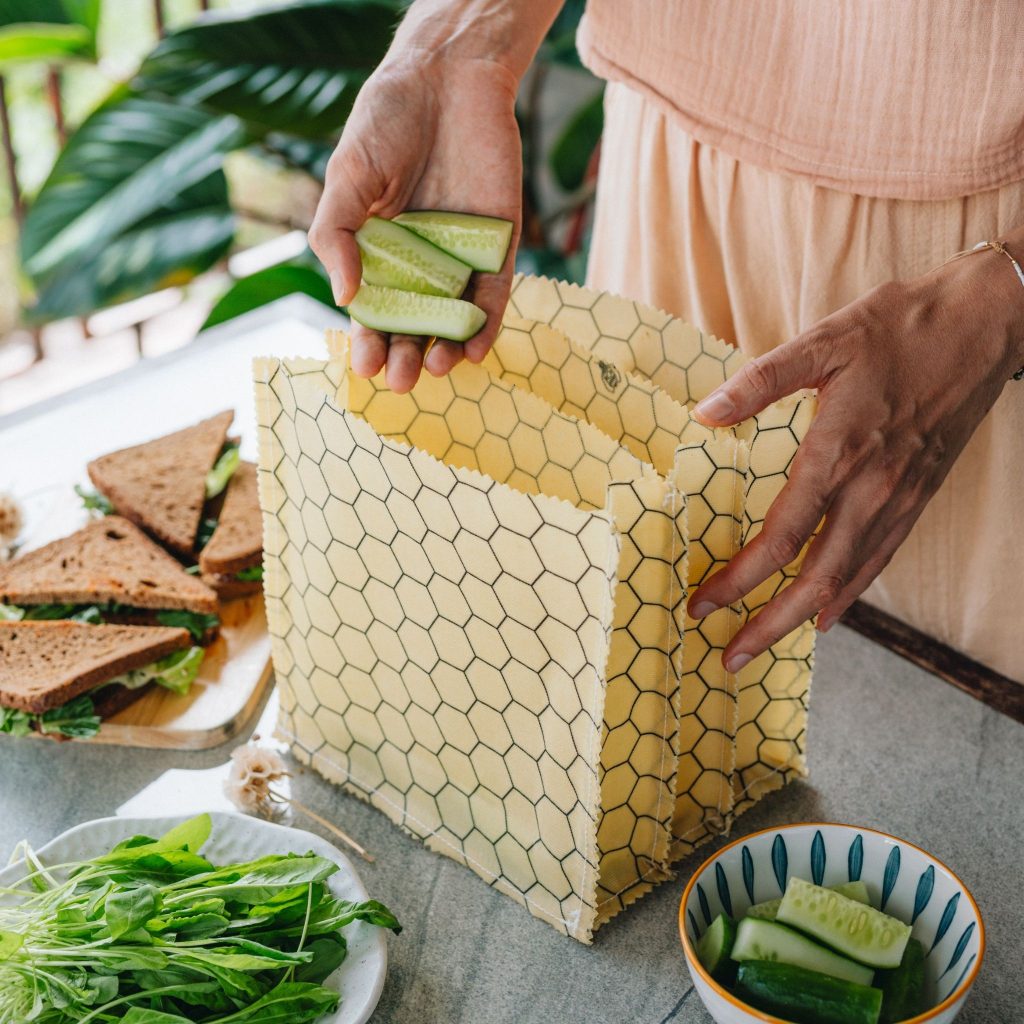 Waxed Lunch Bags with compartments - 3 pockets